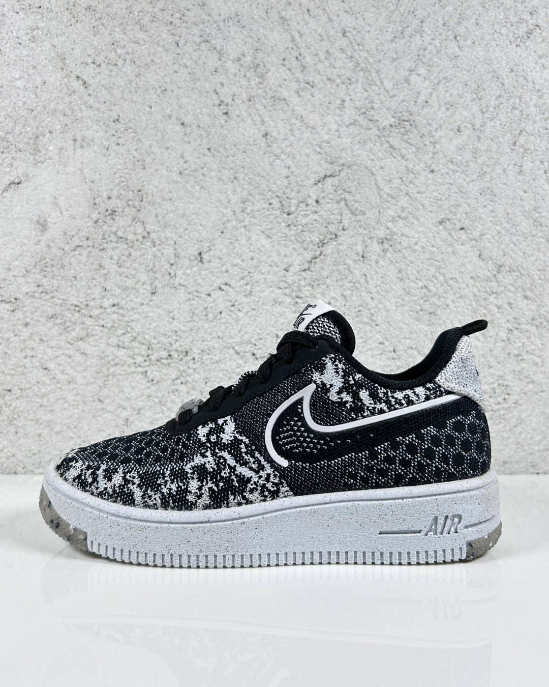 Nike Air Force 1 Low Crater Flyknit Black White