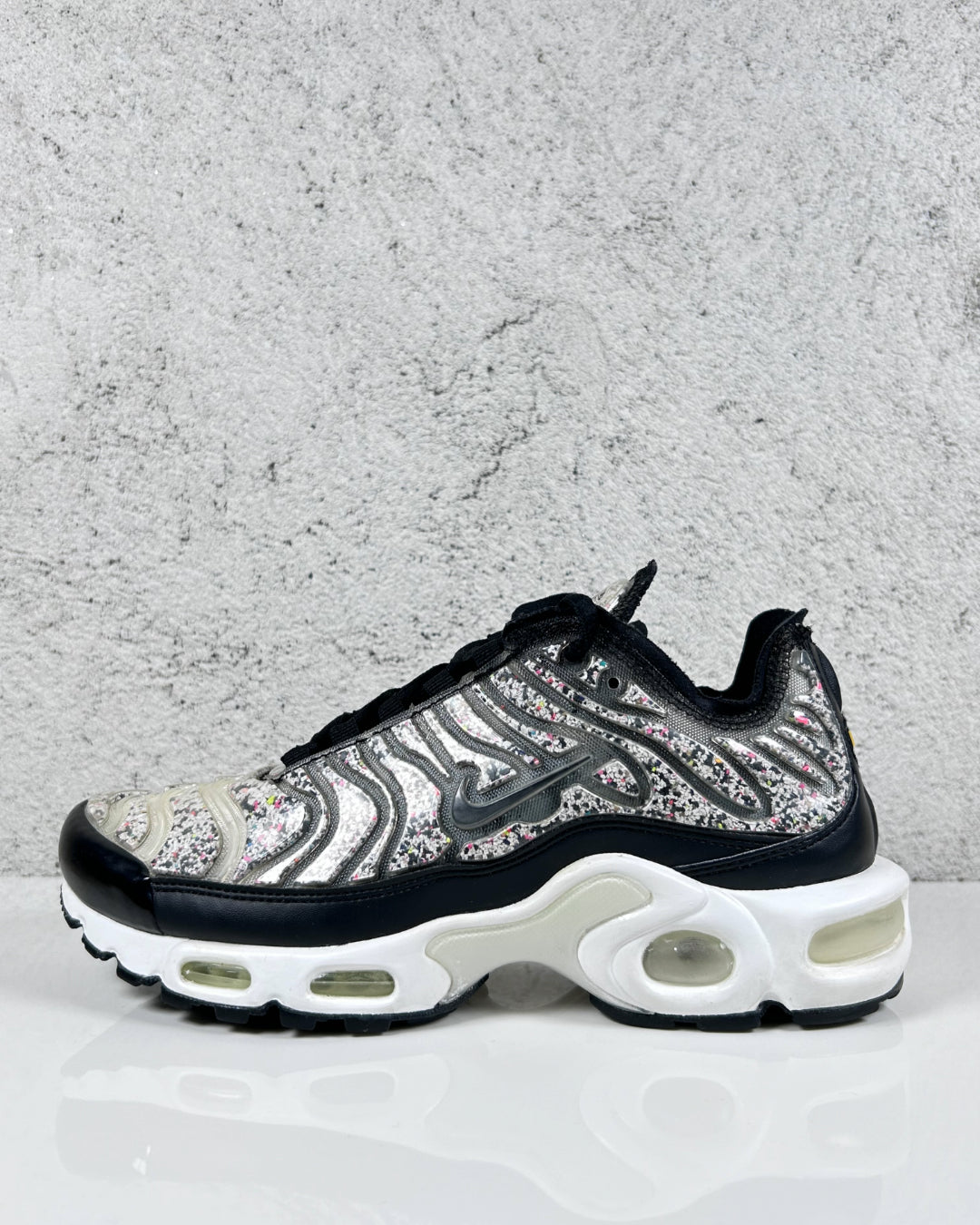 Nike Air Max Plus Pebbles
