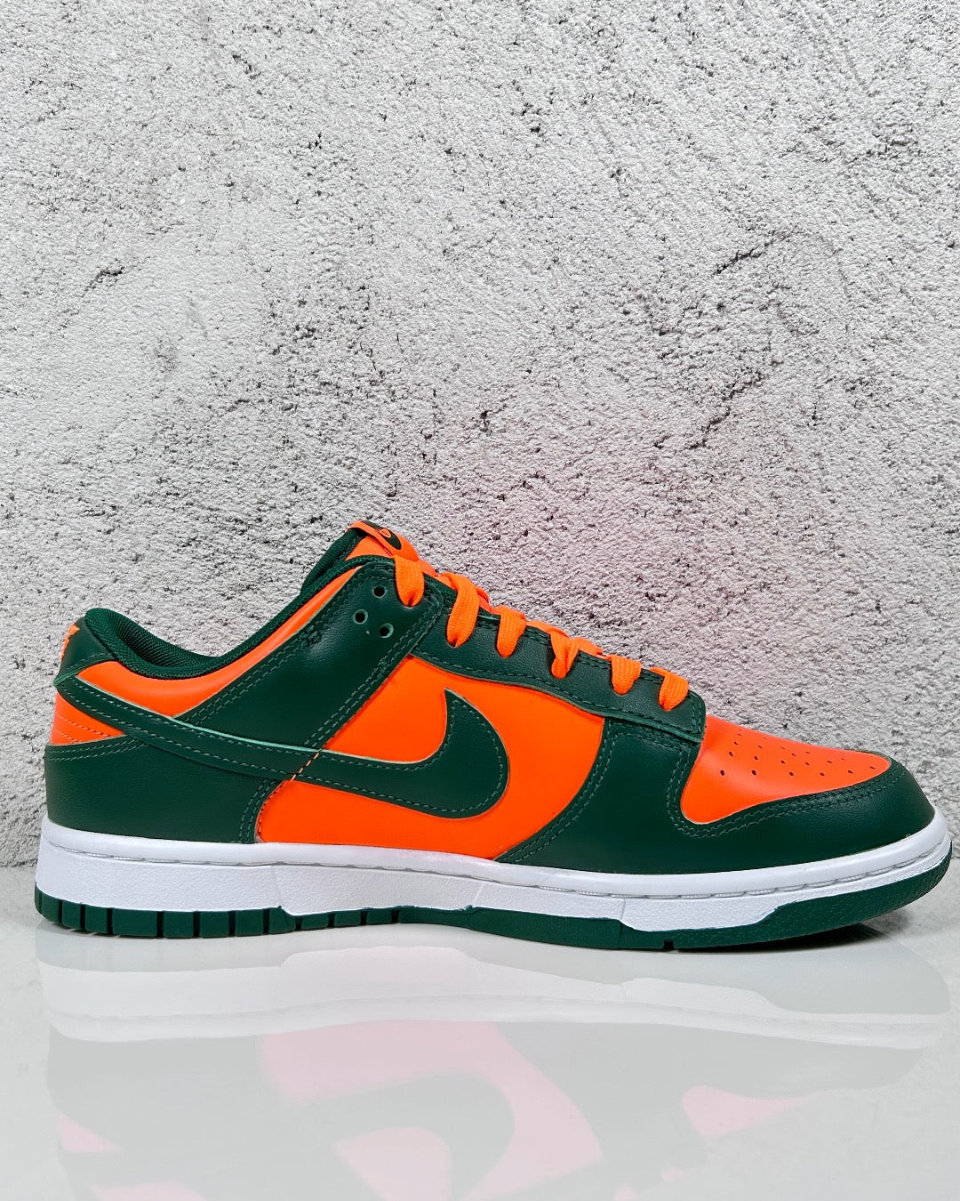 Nike Dunk Low Retro Miami Hurricanes