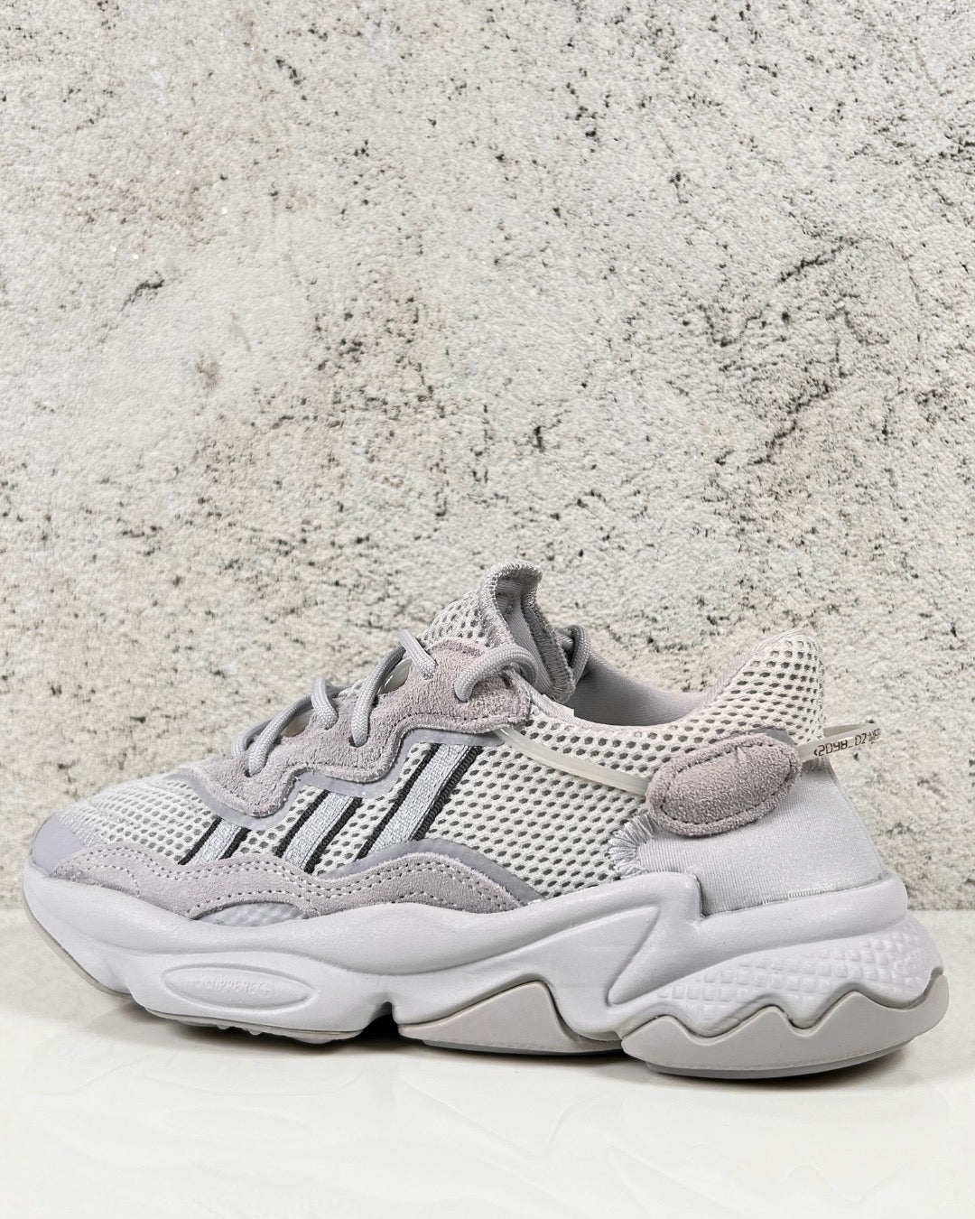 Adidas Ozweego Light Grey