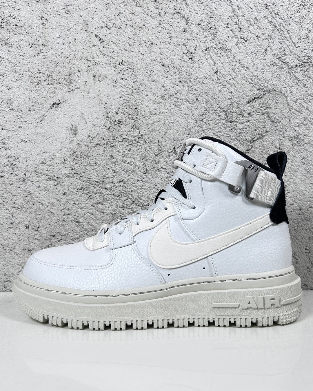 Nike Air Force 1 High Utility 2.0 Summit White