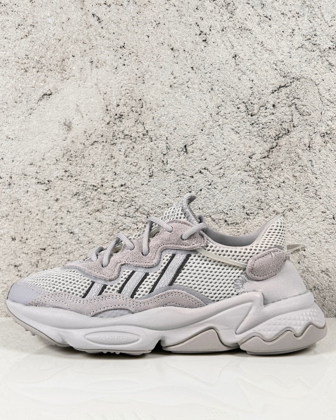 Adidas Ozweego Light Grey