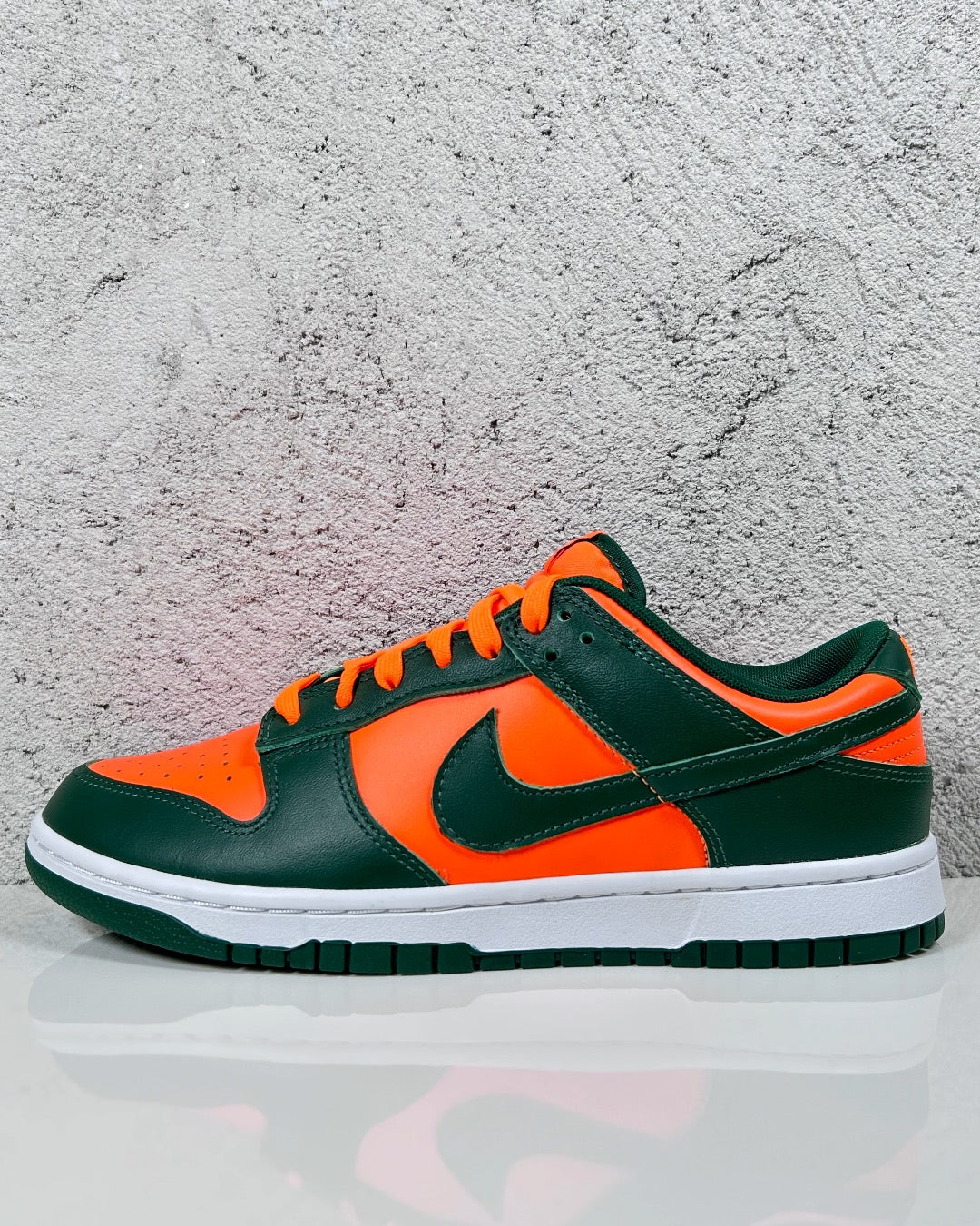 Nike Dunk Low Retro Miami Hurricanes