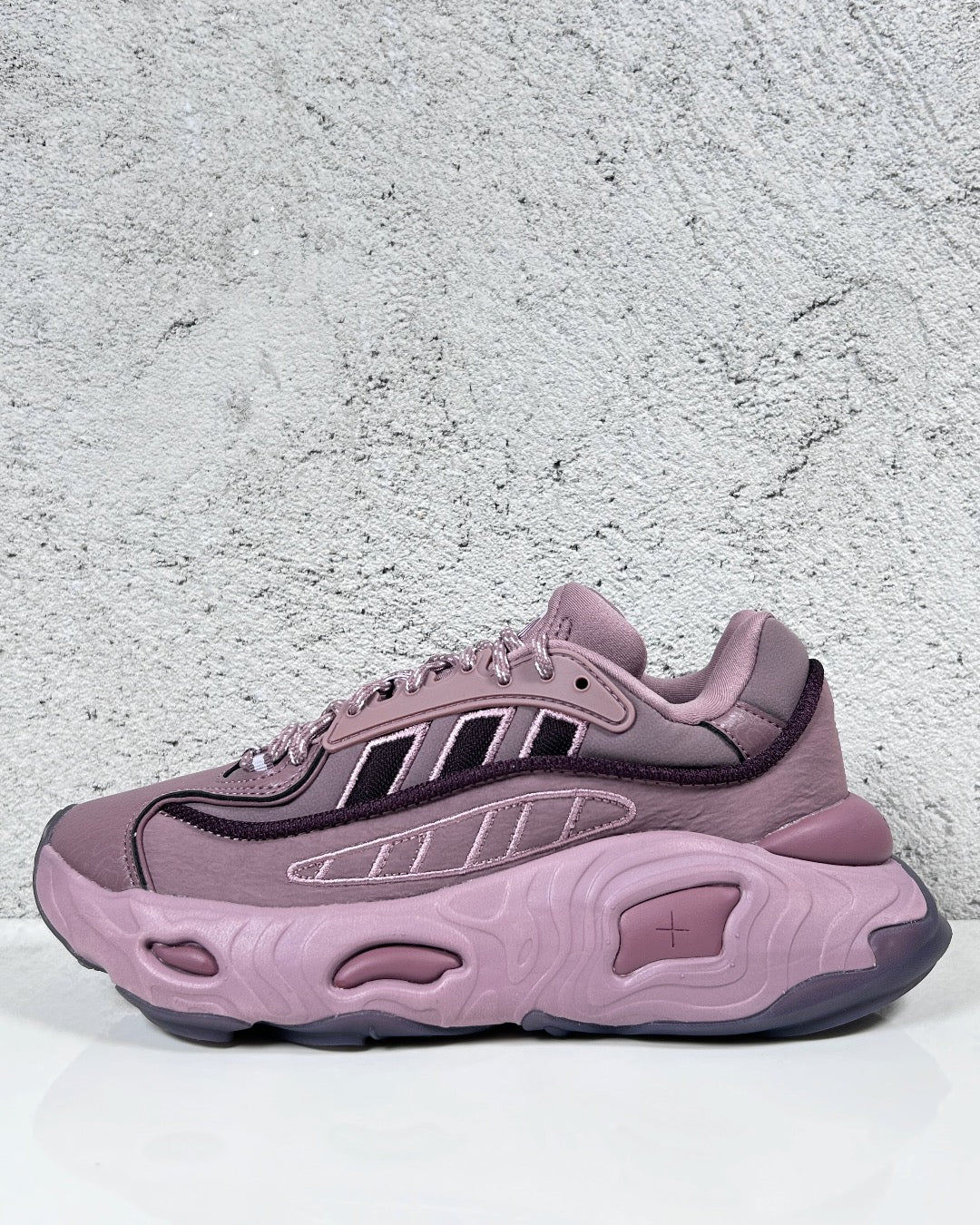 Adidas Oznova Bronze