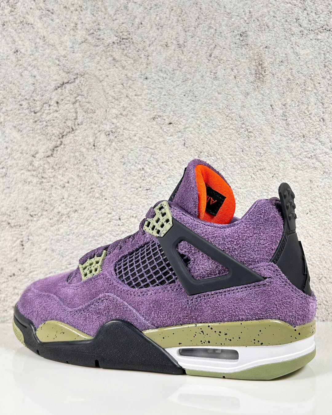Air Jordan 4 Canyon Purple