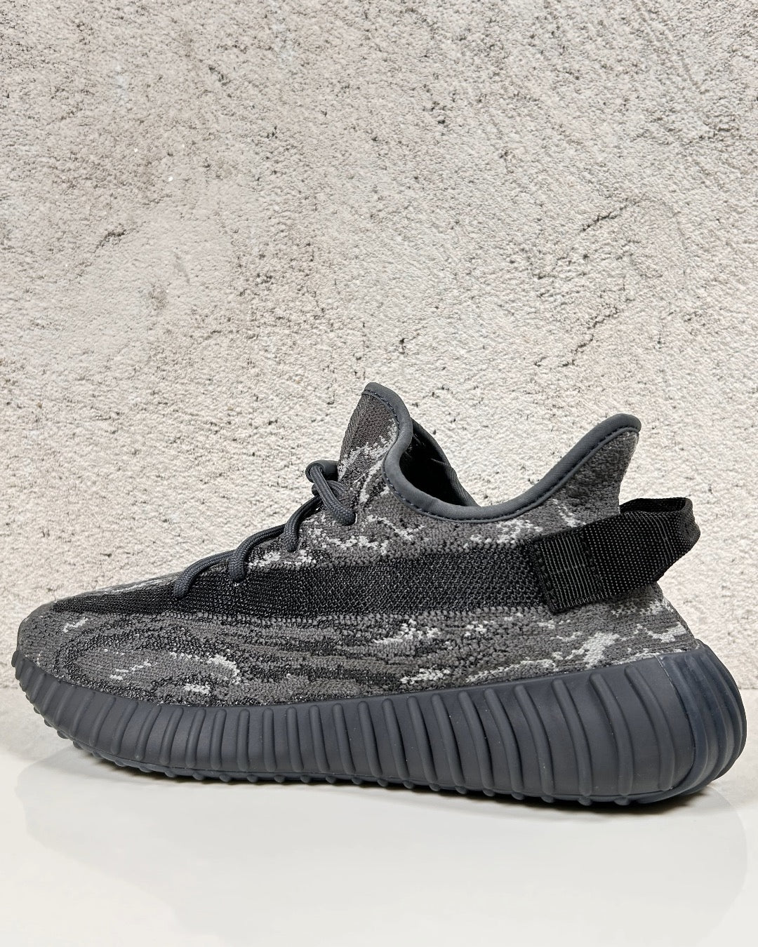 Adidas YEEZY "MX Dark Salt"