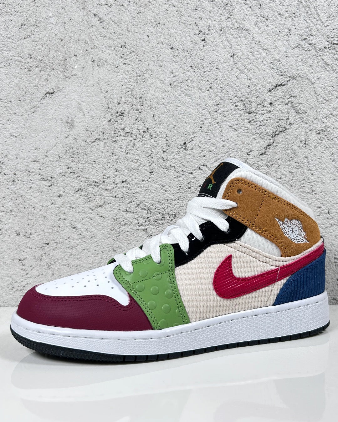 Nike Air Jordan 1 Mid SE Patchwork Messy Room