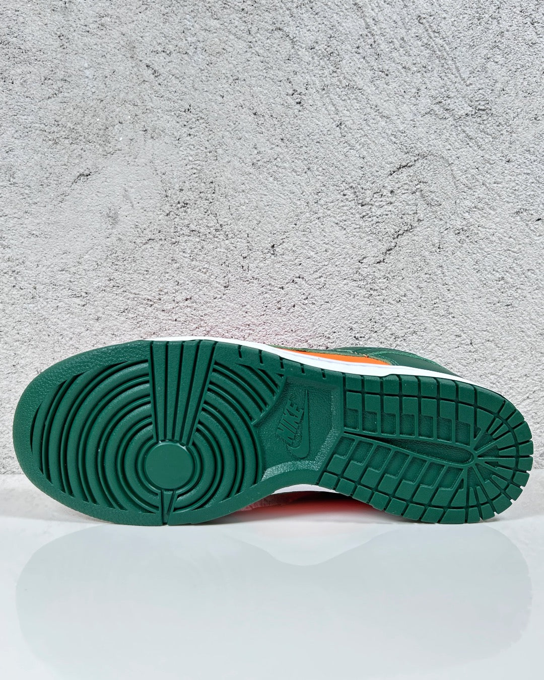 Nike Dunk Low Retro Miami Hurricanes