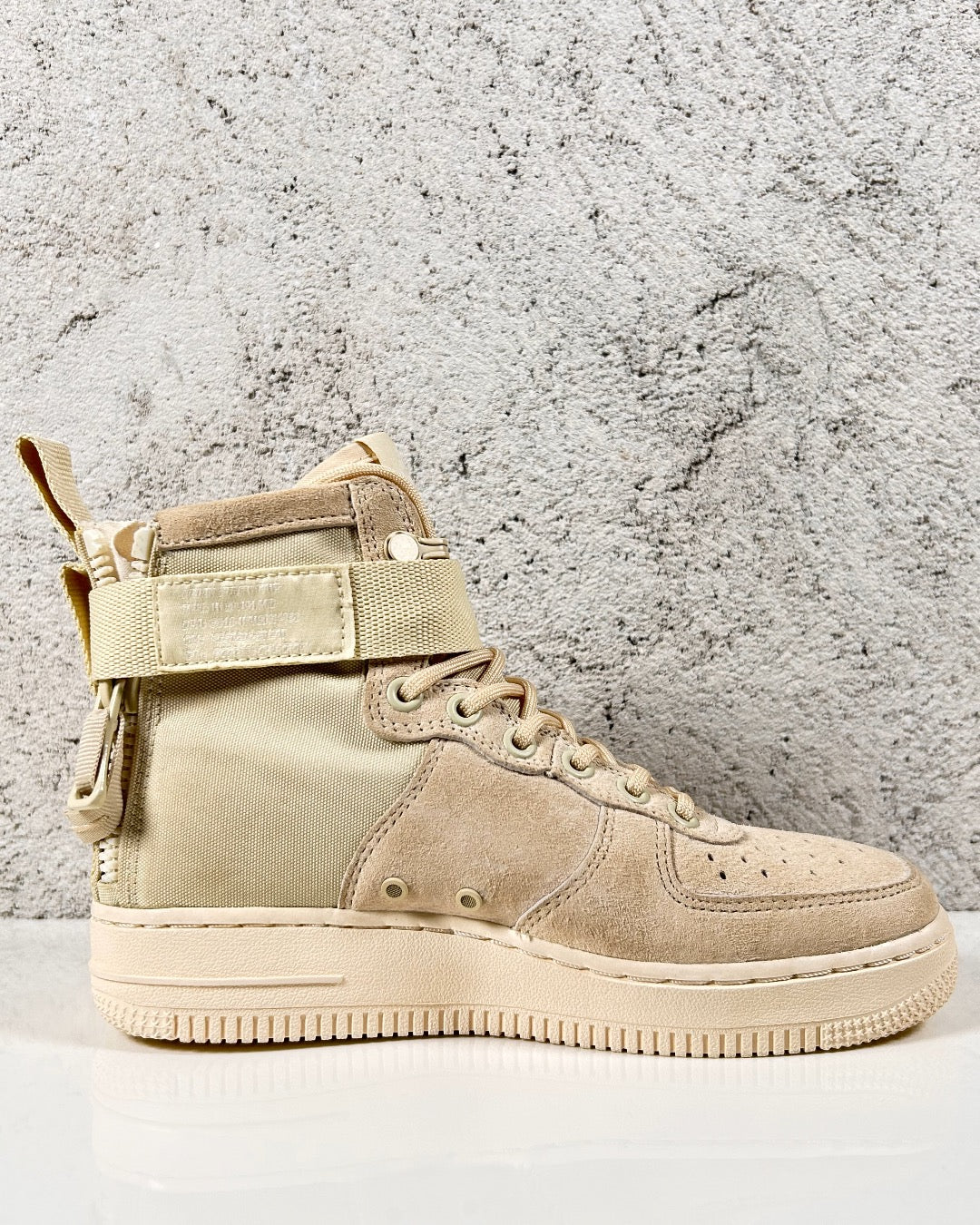 Nike SF Air Force 1 Mid Fossil