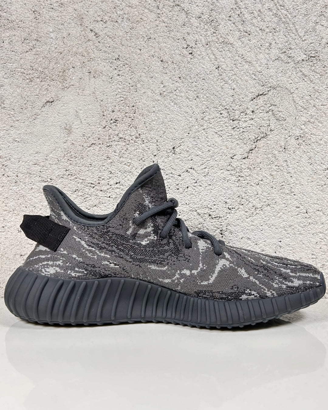Adidas YEEZY "MX Dark Salt"