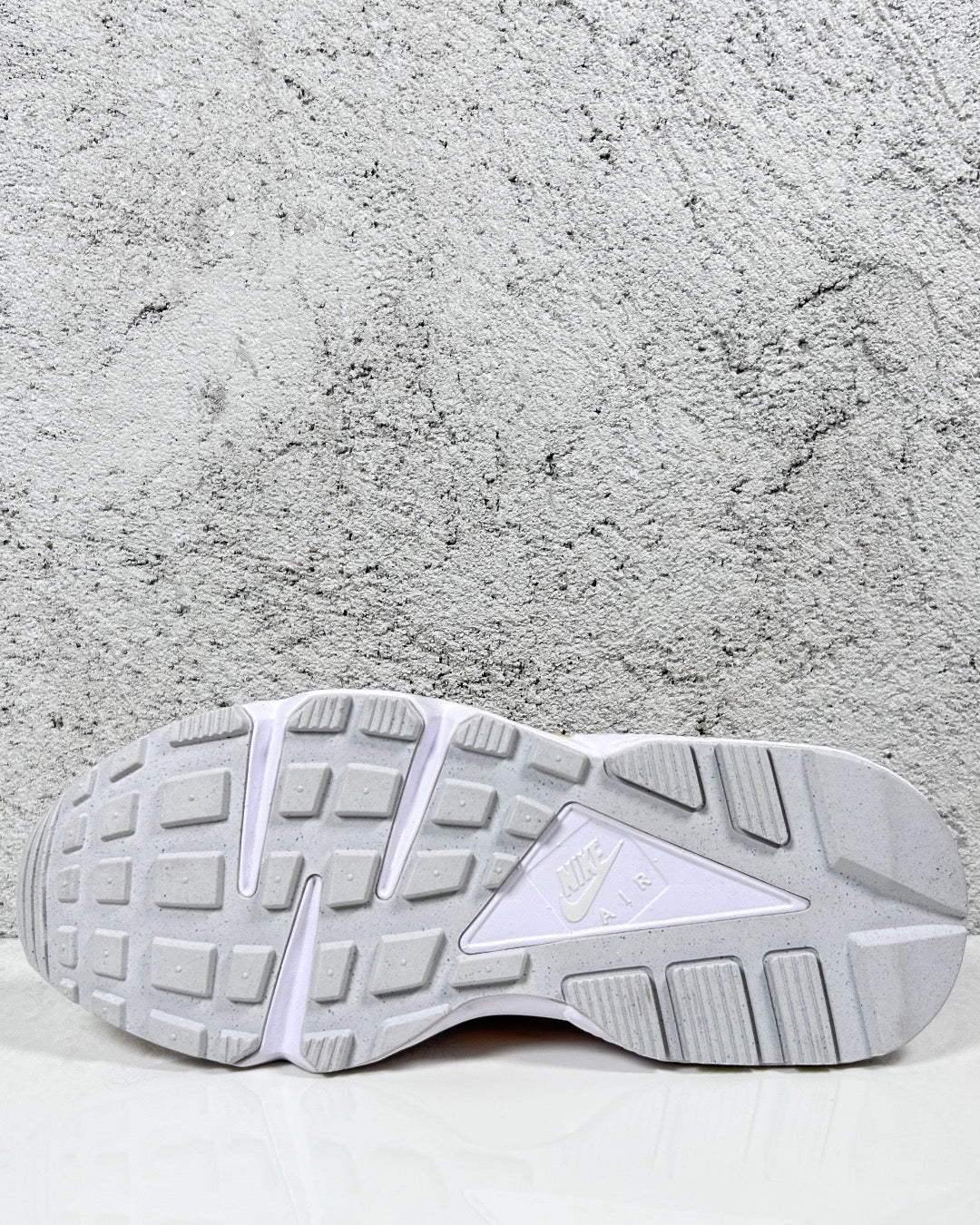 Nike Women’s Air Huarache “Floral Swoosh”