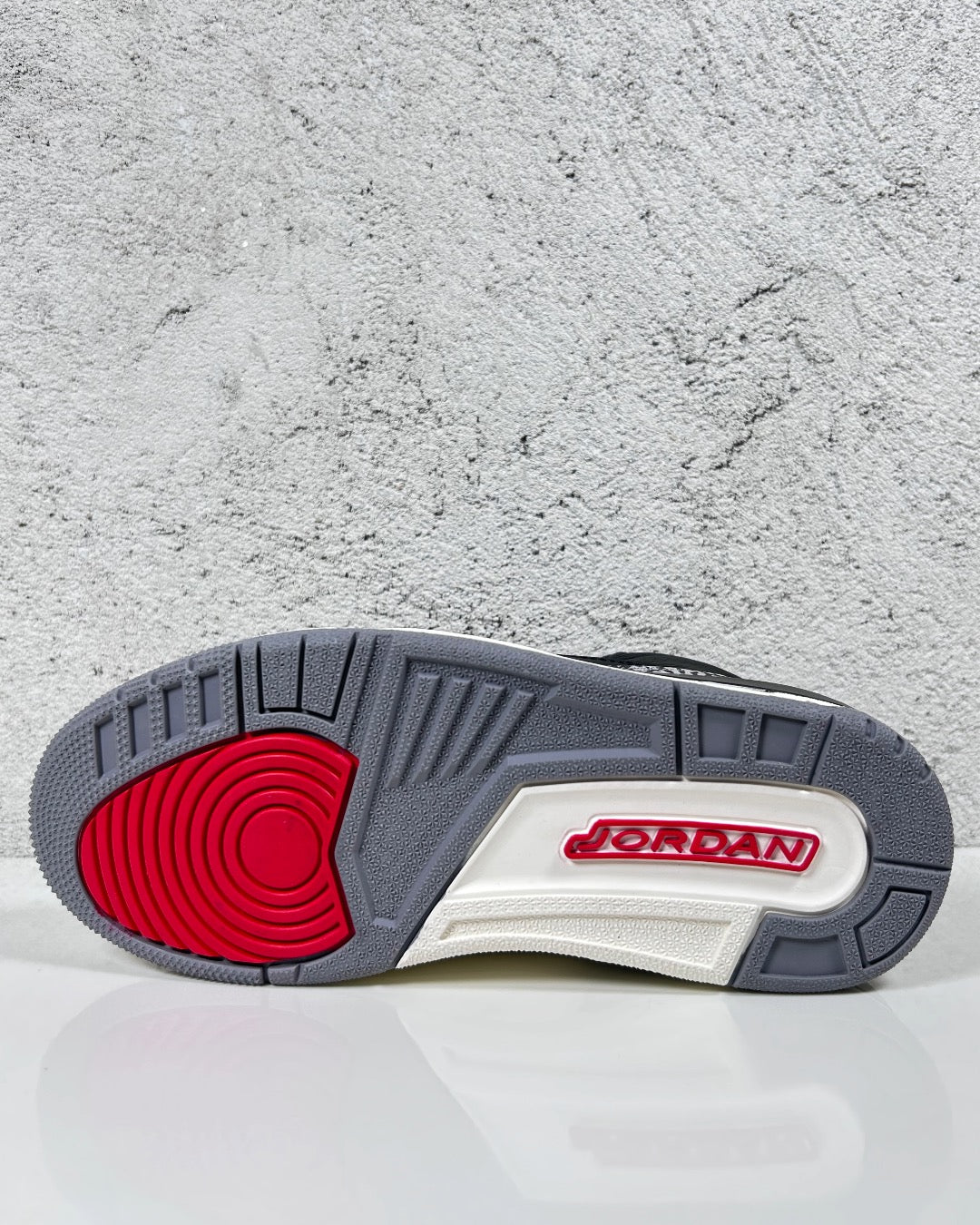 Air Jordan 3 Retro Black Cement Gold