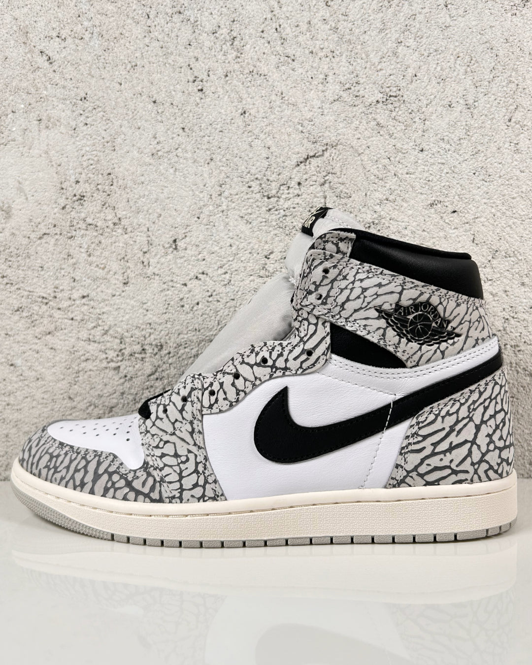 Air Jordan 1 High OG White Cement