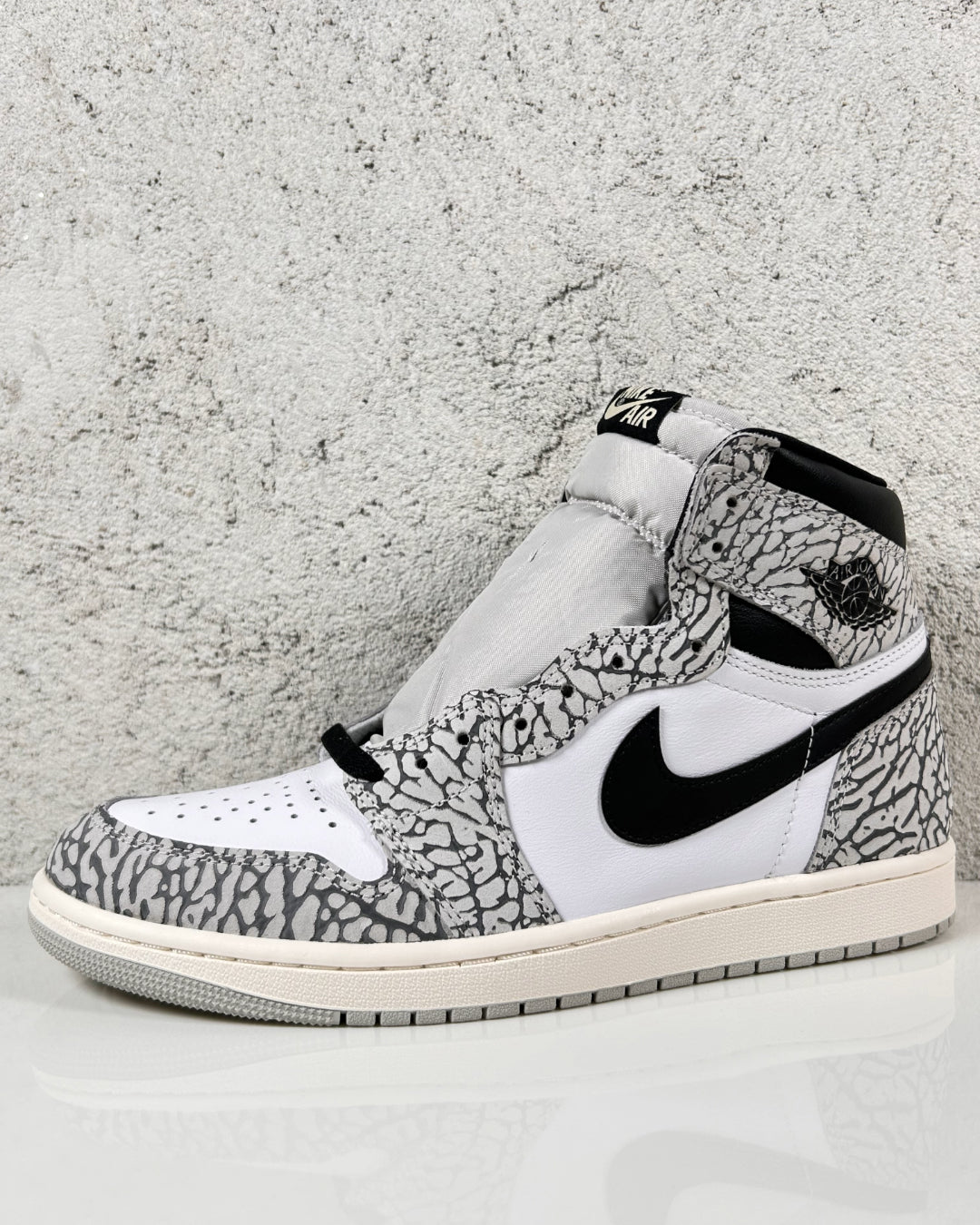 Air Jordan 1 High OG White Cement