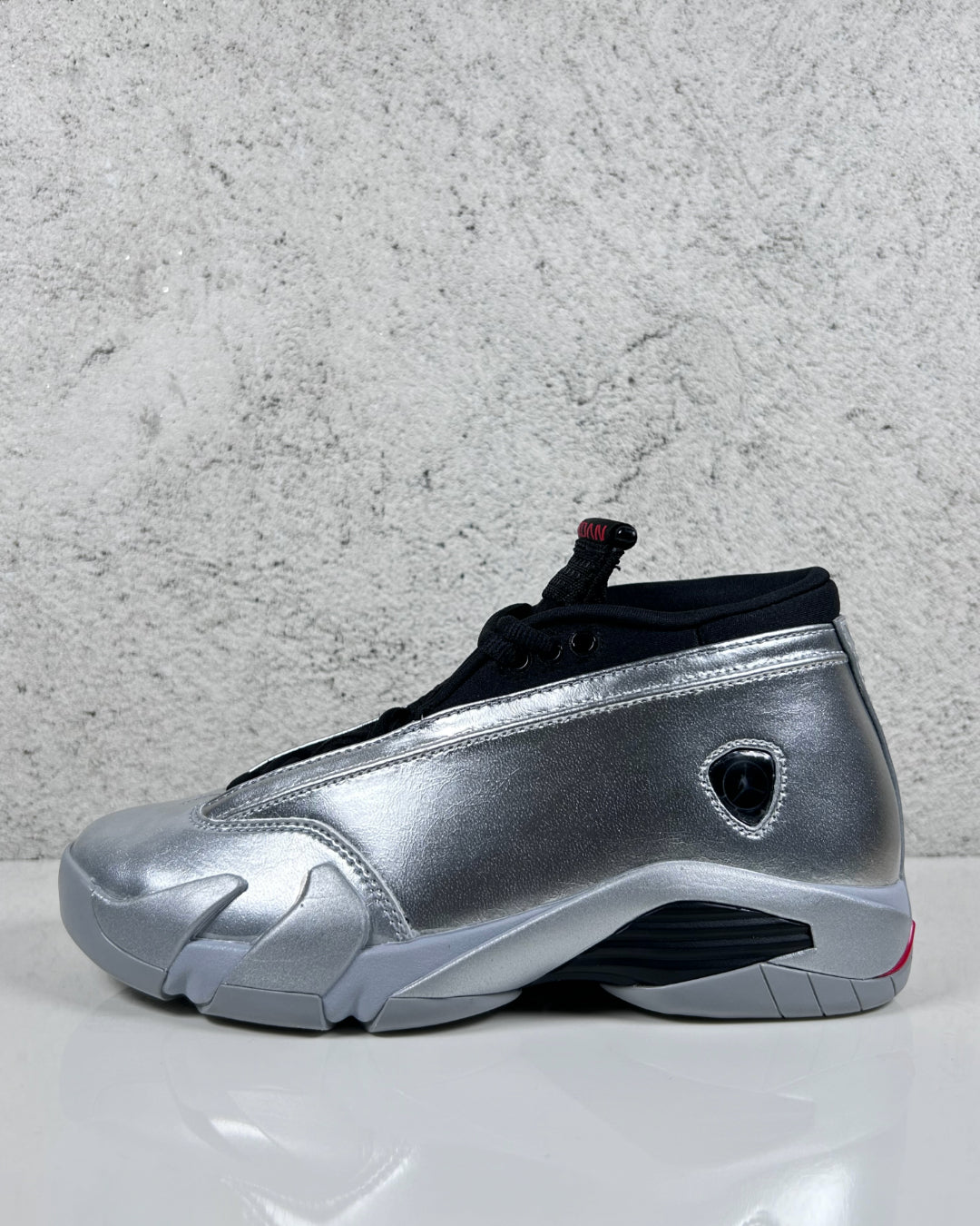 Air Jordan 14 Retro Metallic Silver