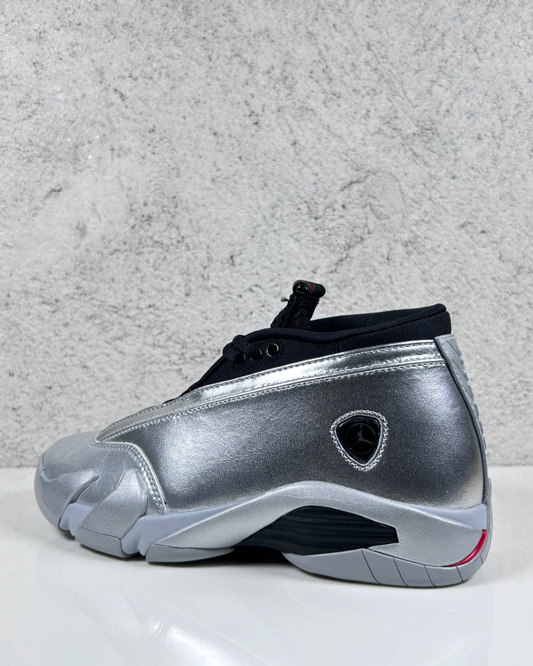 Air Jordan 14 Retro Metallic Silver