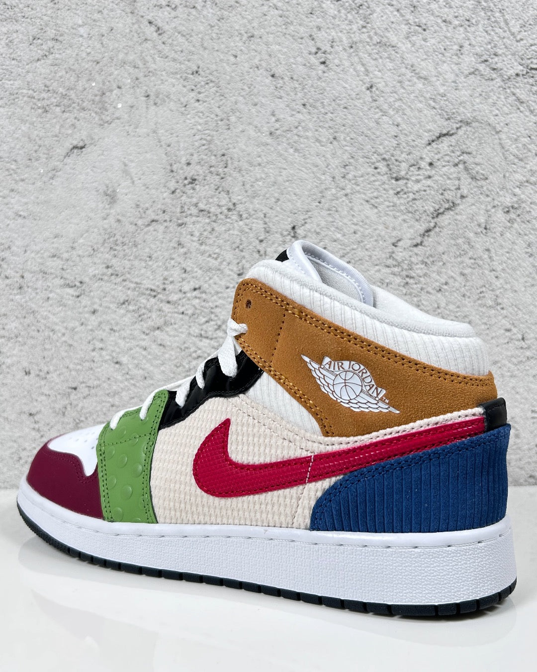 Nike Air Jordan 1 Mid SE Patchwork Messy Room