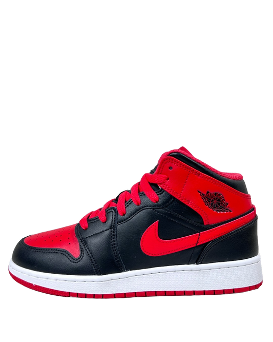 Air Jordan 1 Mid Alternate Bred