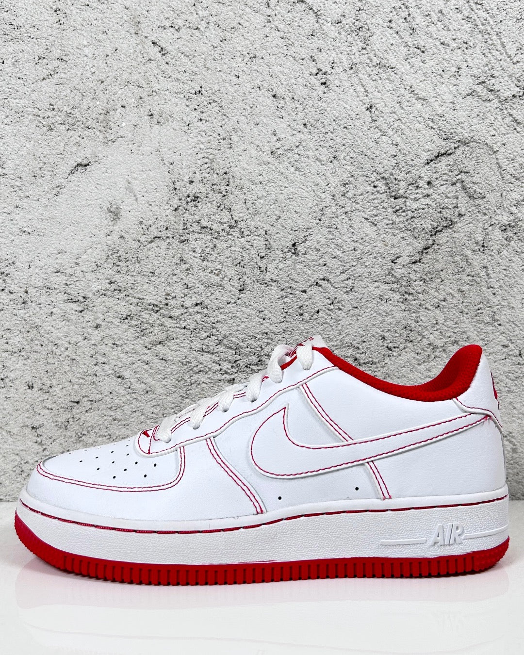 The Nike Air Force 1 Low ‘07 “Contrast Stitch