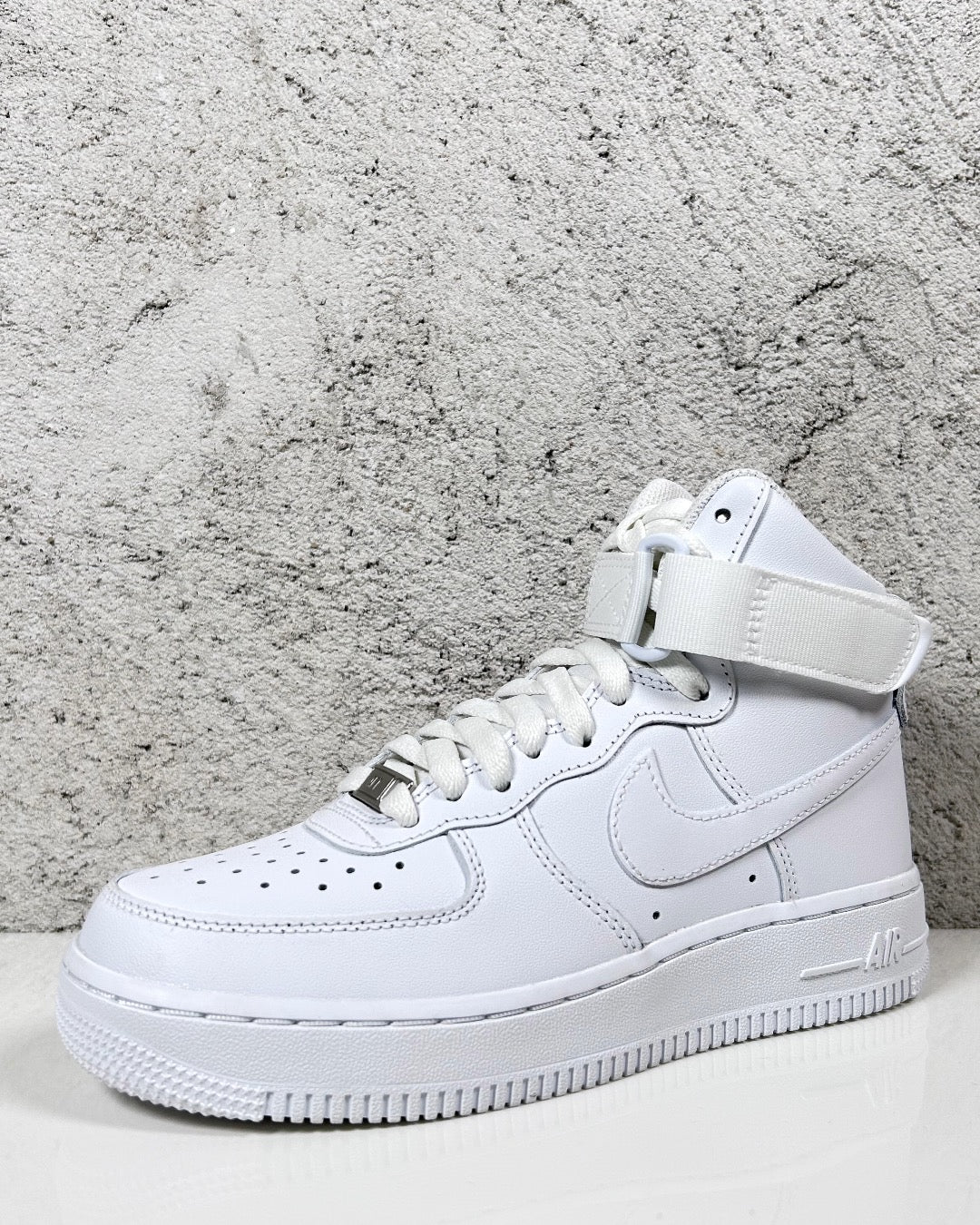 Air force 1 outlet high 07 men's white